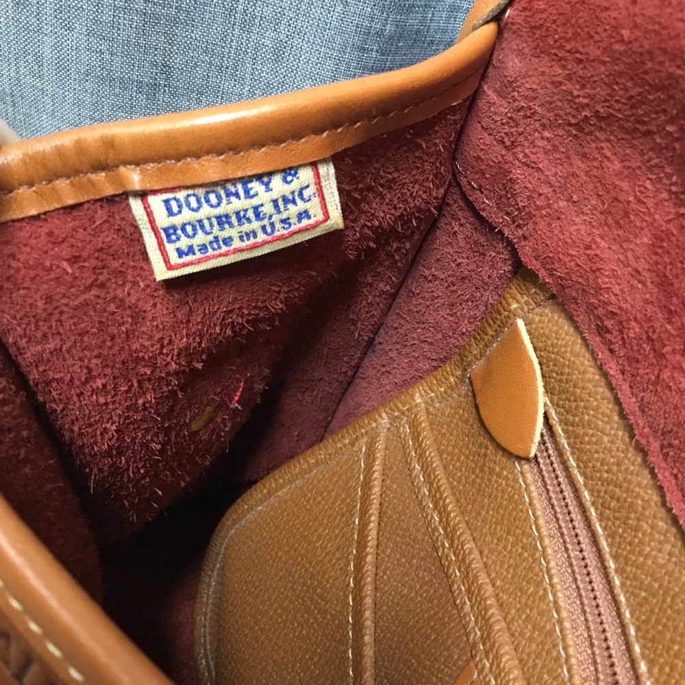 Dooney and Bourke Crossbody Bag - Picture 11 of 14